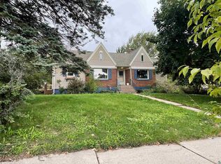 4831 Cooke St, Duluth, MN 55804