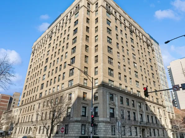 3100 N Sheridan Rd APT 4D, Chicago, IL 60657