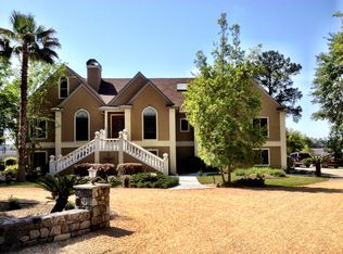 108 Arthur Ln, Brunswick, GA 31523