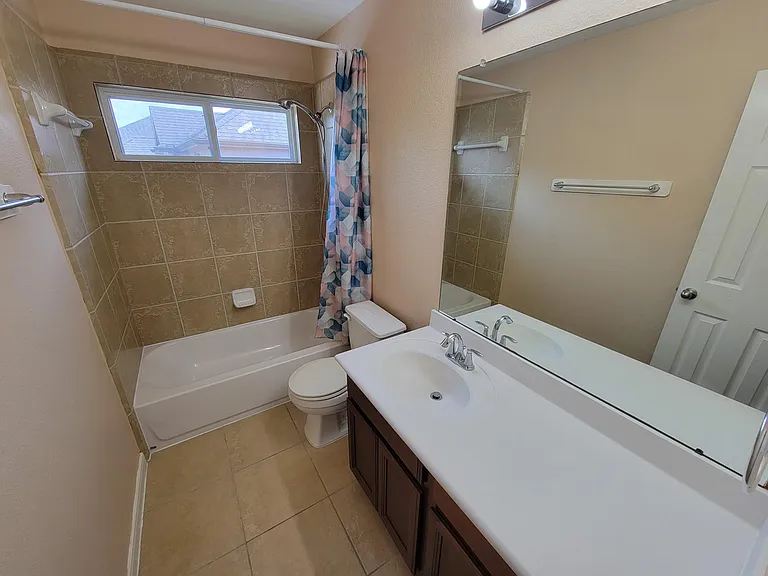 20931 Flower Croft Ct — Photo 8