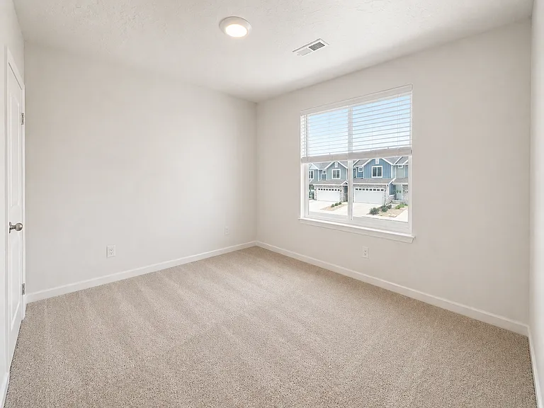 983 W Fox Run Ave — Photo 25