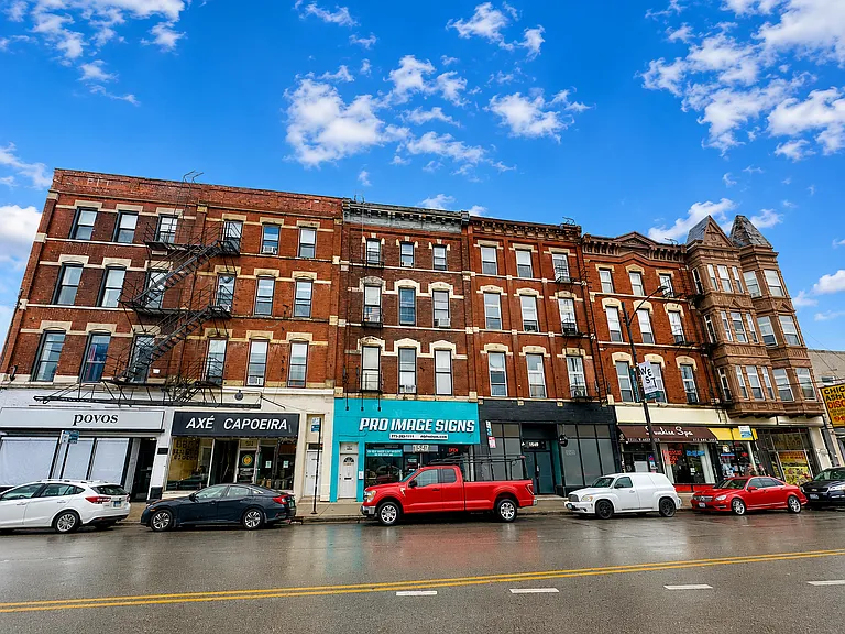 1549 W Chicago Ave #3 — Photo 8