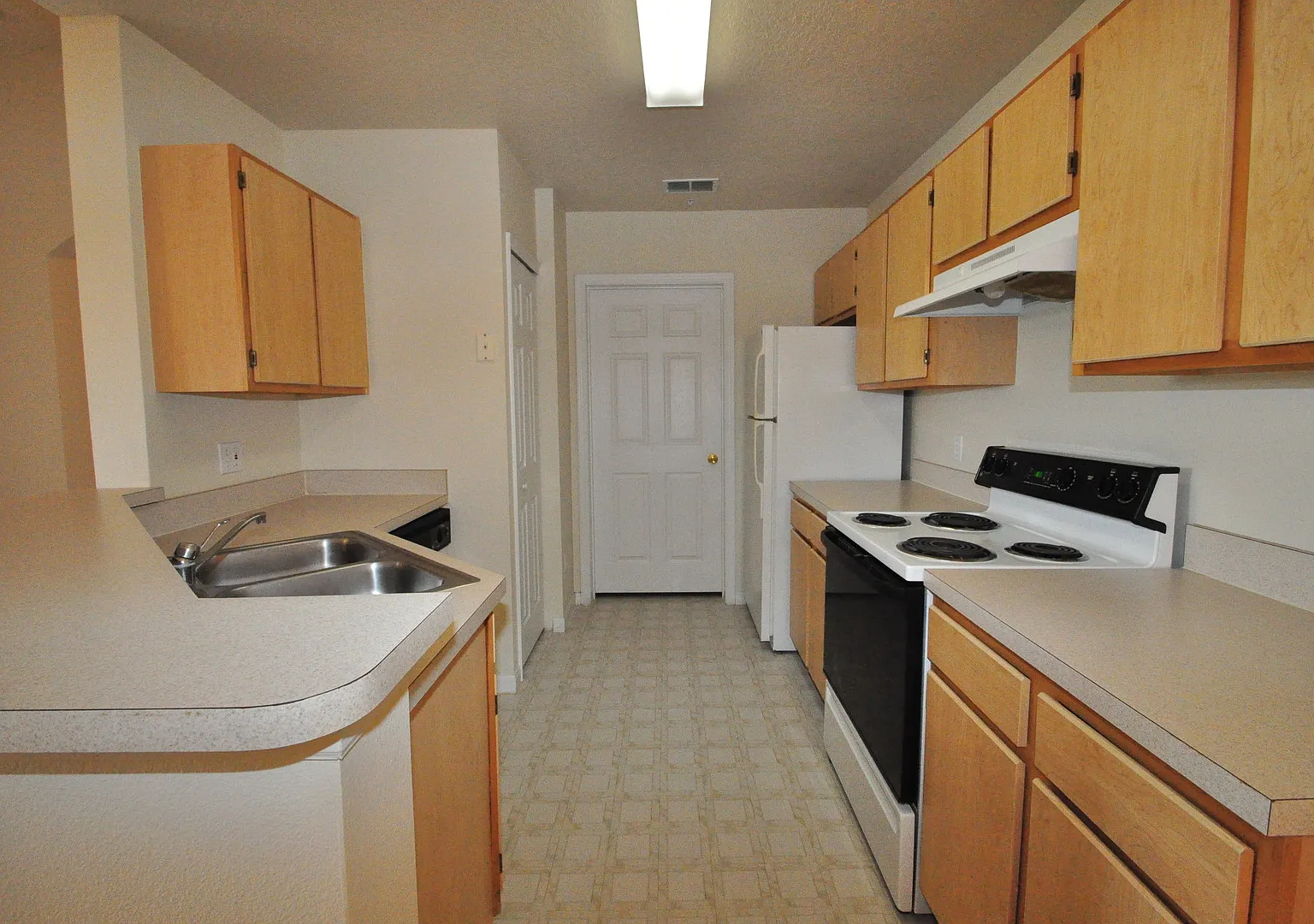 Orlando: Gated Community Of Courtney Landing - Near Airport — Photo 2