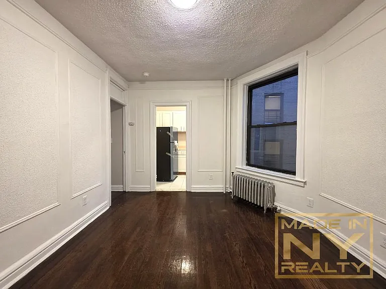 25-23 31st Ave #D25 — Photo 2