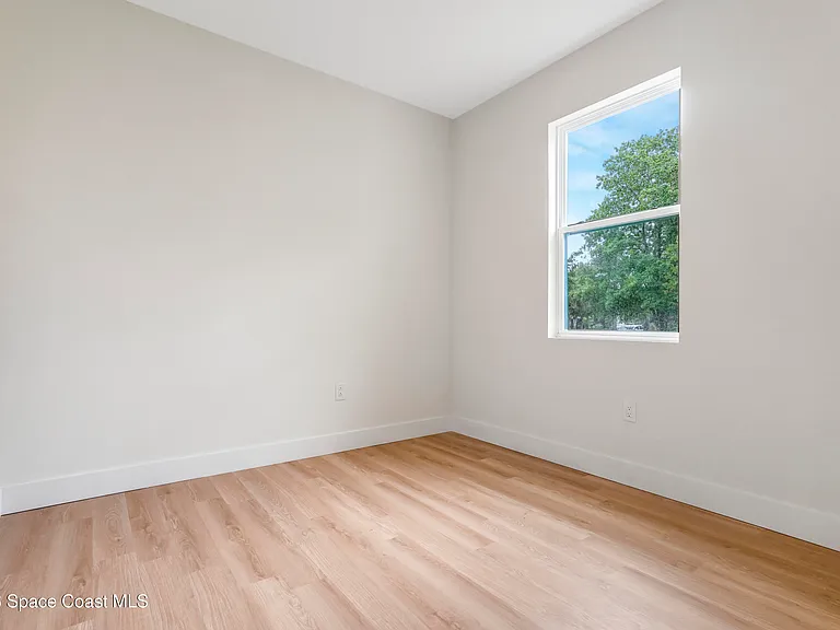 1041 Wesberry St SE — Photo 23