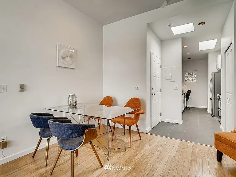 1504 Aurora Ave N #503 — Photo 10