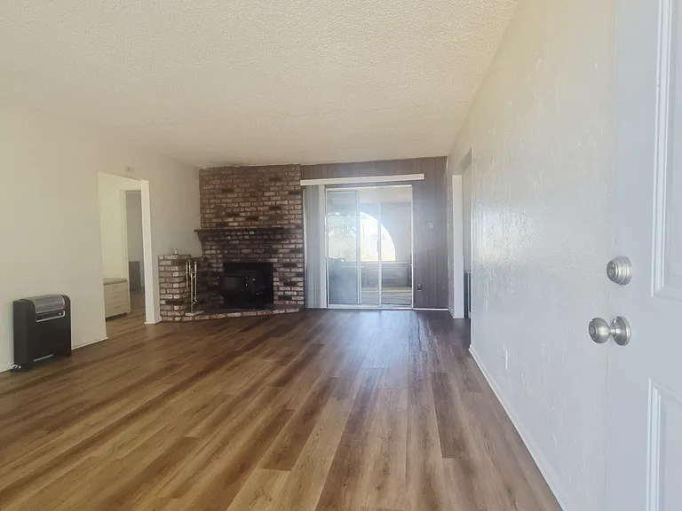 1050 Alta Ave #C — Photo 4