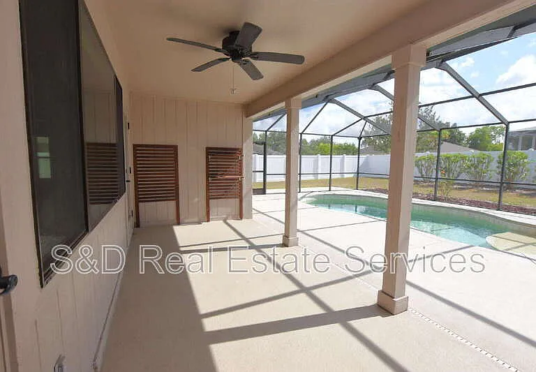 1606 Taylor Landing Dr — Photo 32