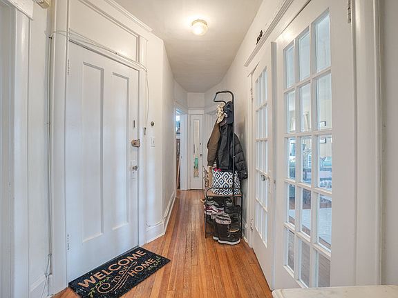 5th image of 2310 Sulgrave Ave #2