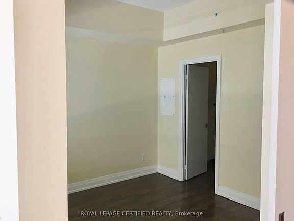 5th image of 565 Wilson Ave #606W