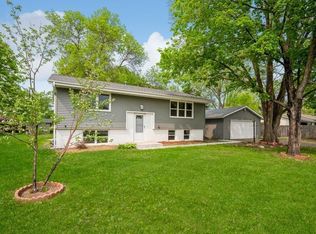 6404 115 1/2 Ave N, Champlin, MN 55316