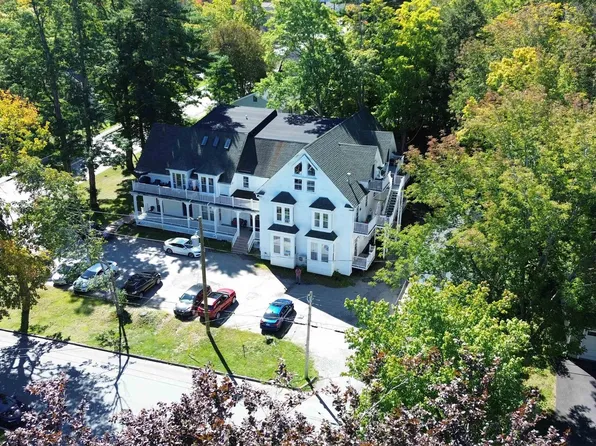 11 Churchill St, Bridgewater, NS B4V 1R8