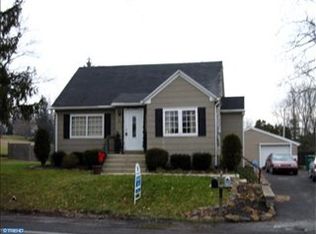 1201 Gravel Pike, Green Lane, PA 18054