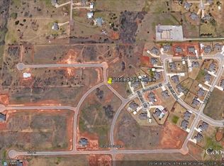 10149 NW 100th St, Yukon, OK 73099