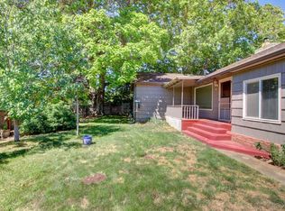 3504 W Griffin Creek Rd, Medford, OR 97501