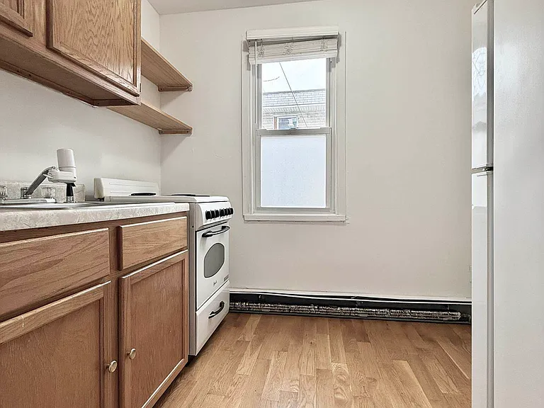 101 Jackson St #1L — Photo 4