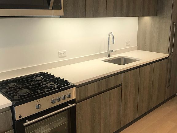 3rd image of 5 Grace Ave APT 2C