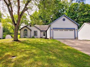 7213 Bluecrest Dr, Cincinnati, OH 45230