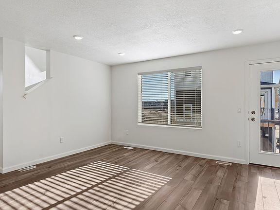 4th image of 137 N Green River Rd #295