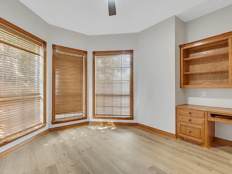 360 Highland Oaks Cir — Photo 31