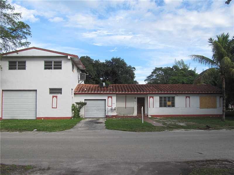 1st image of 12805 NE 10th Ave