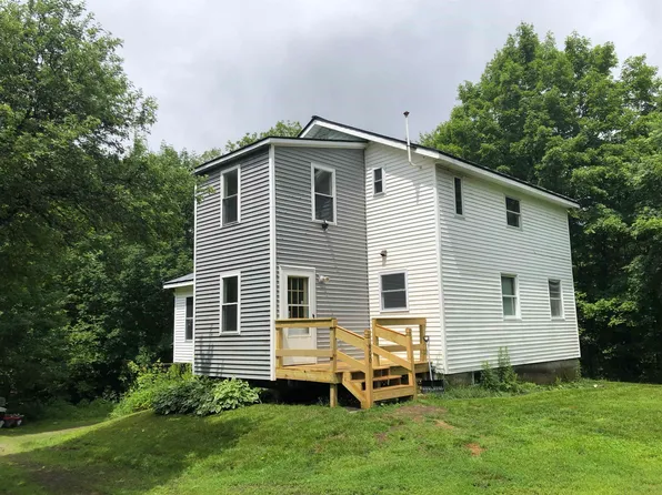 600 Bog Road, Belvidere, VT 05442
