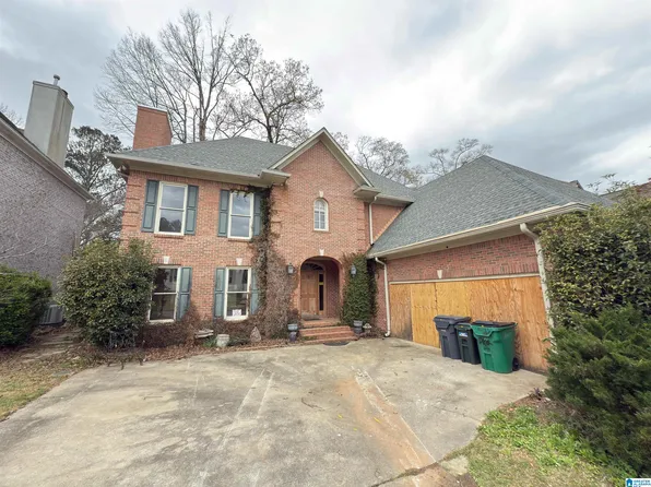 2535 Ivy Glenn Dr, Birmingham, AL 35243