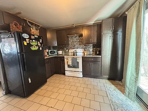 39 Annandale Rd #H Photo 1