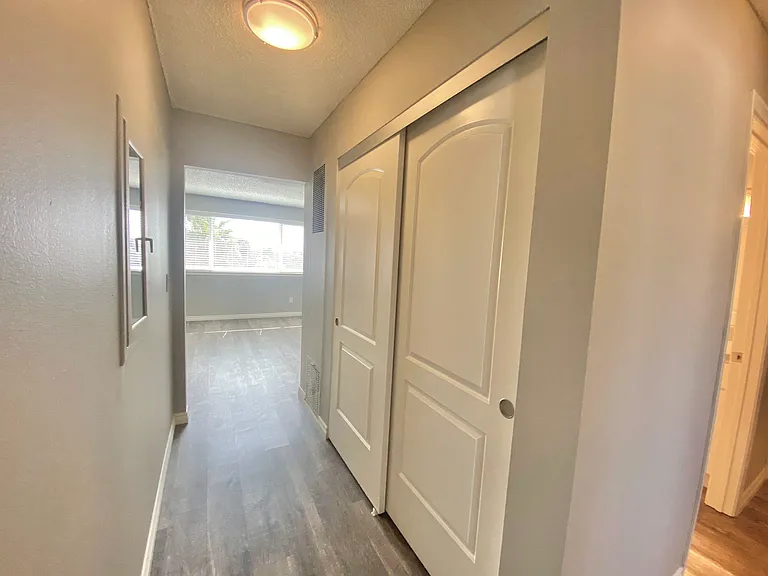 1818 N Alvarado St #6 — Photo 8