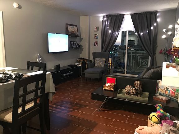 5th image of 117 NW 42nd Ave APT 804