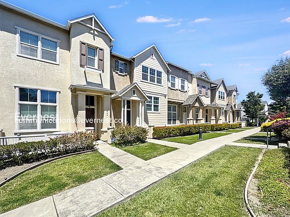 2nd image of 650 Summer Ln