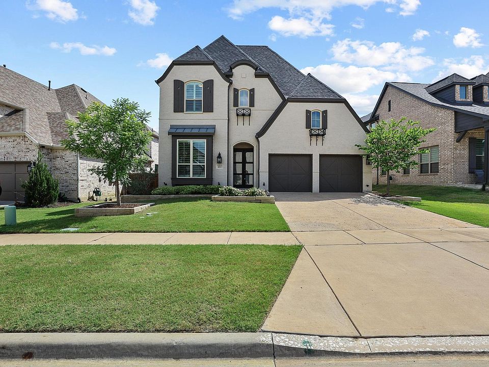 1st image of 4211 Walnut Grove Ln