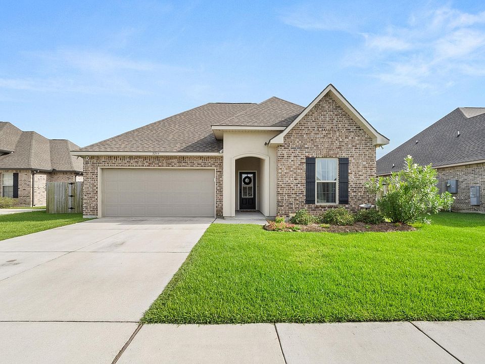 1st image of 3244 Flatwood Dr