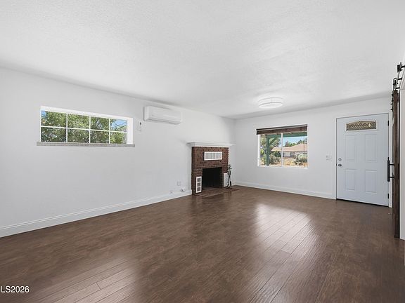 5th image of 205 W 4th Ave
