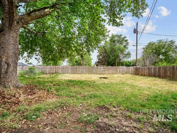 158 8th Ave N, Payette, ID 83661