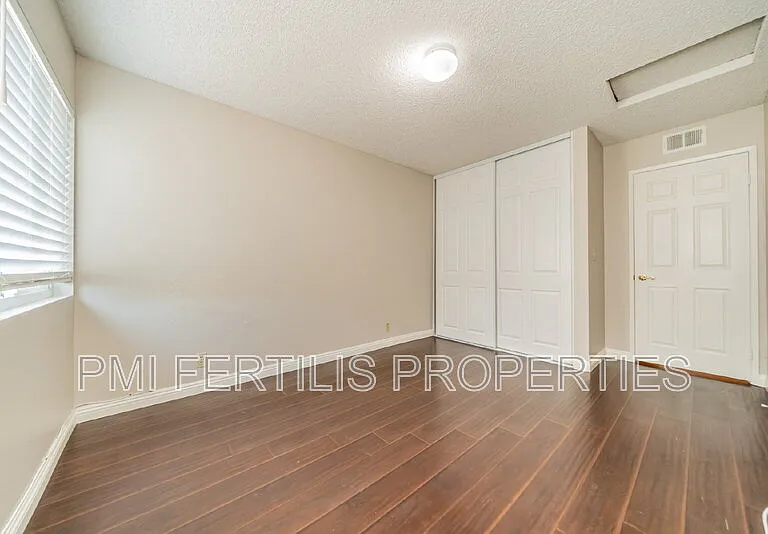 1229 Hibiscus St — Photo 24