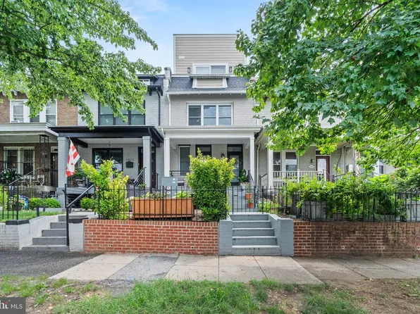 1509 D St NE #2, Washington, DC 20002