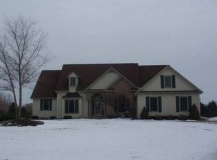 N2284 Wilderland Trl, Lake Geneva, WI 53147