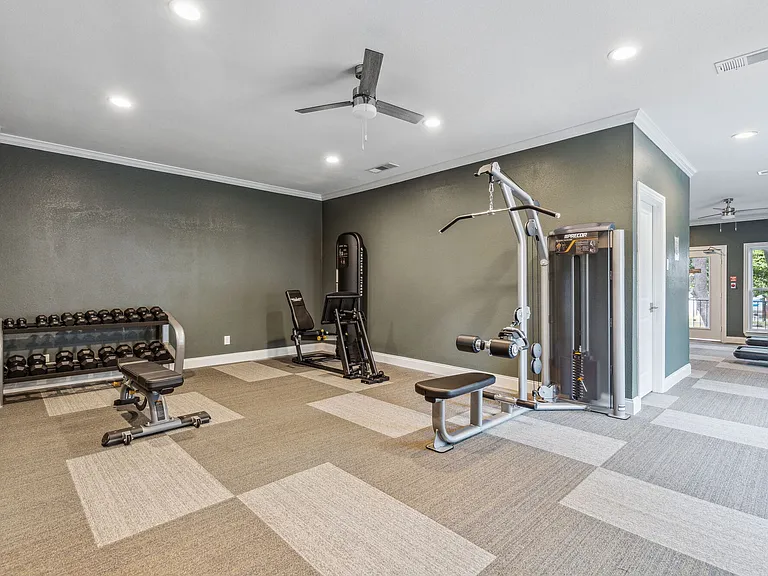 Ashton Oaks Apartments — Photo 19