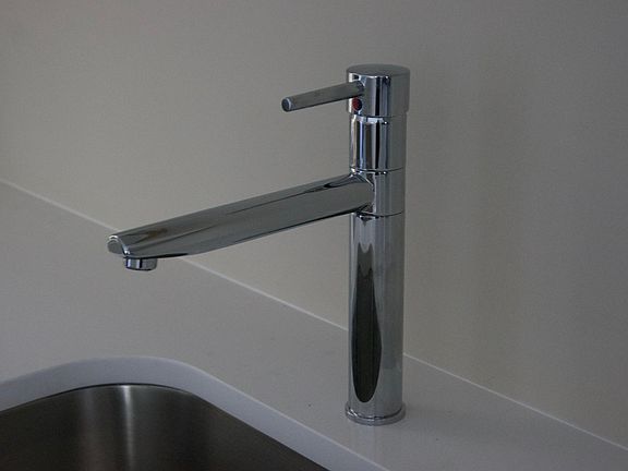 Modern Design - Kitchen Faucet