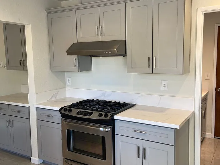 109 McKiernan Dr — Photo 6