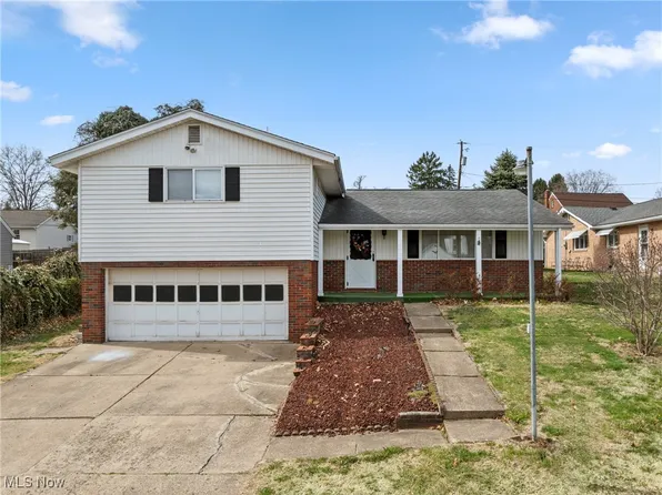 65158 Three Hills Dr, Bellaire, OH 43906