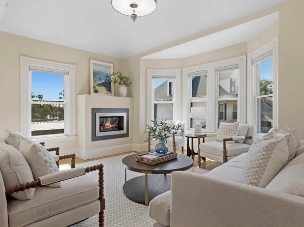201 Savin Hill Ave #2, Dorchester, MA 02125