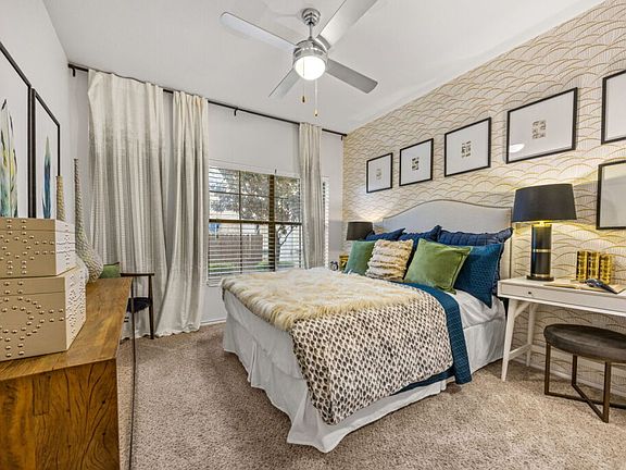 3rd image of 420 W Slaughter Ln #4-0433