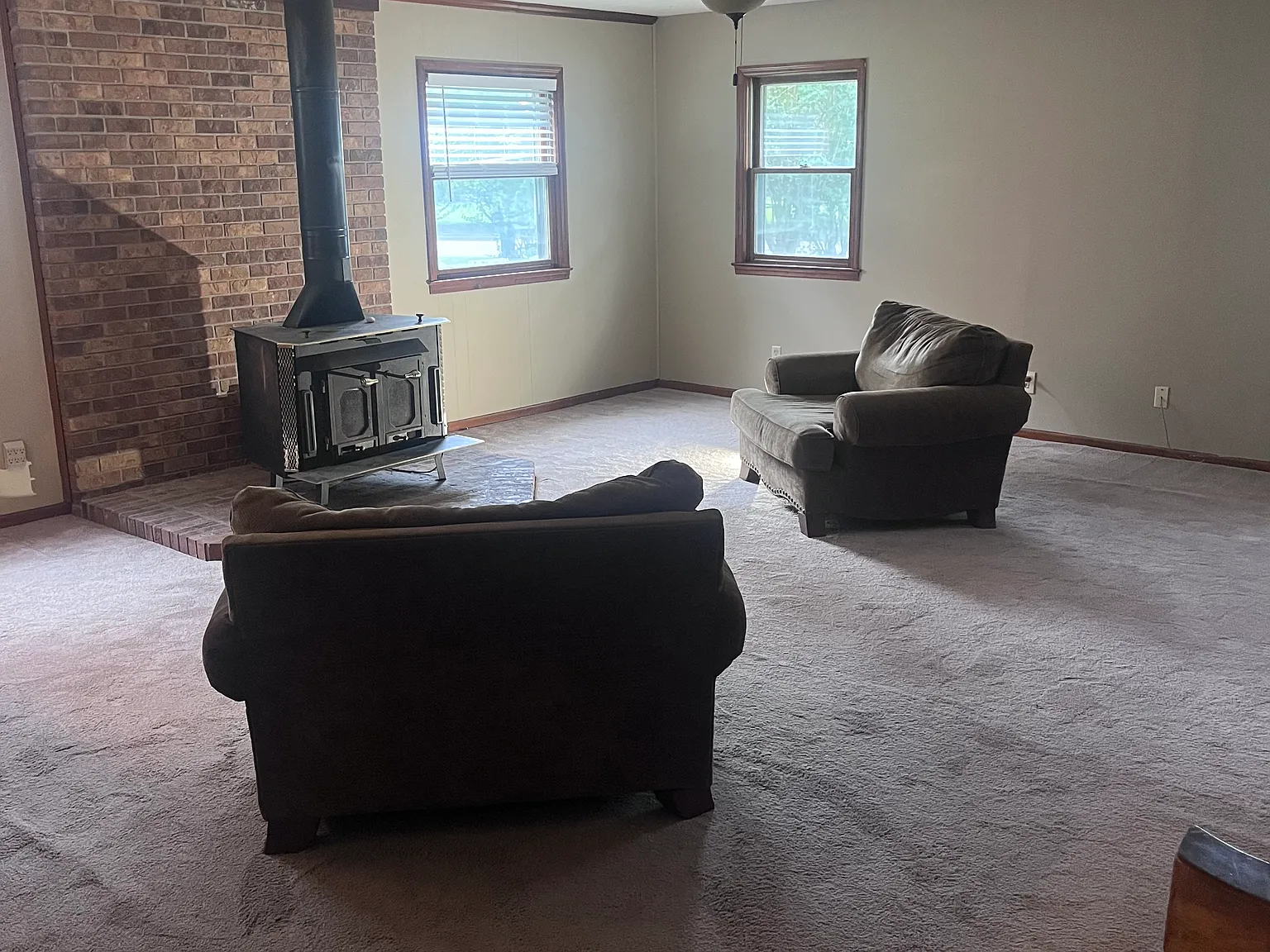 3 bed, 2200 sqft, $2,000 — Photo 4