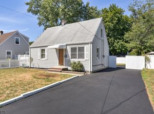47 Bergen Ave, Haskell, NJ 07420
