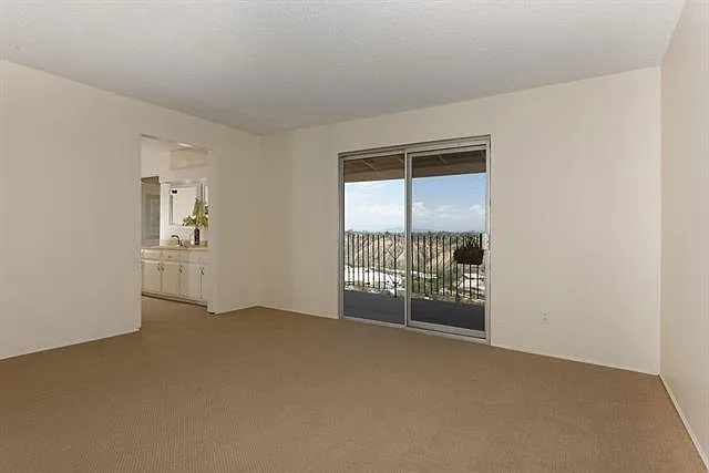 Very Large Master Bedroom