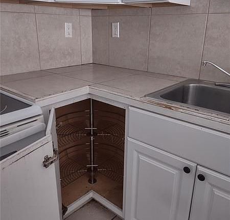 5th image of 3106 NW 2nd Ter APT 102