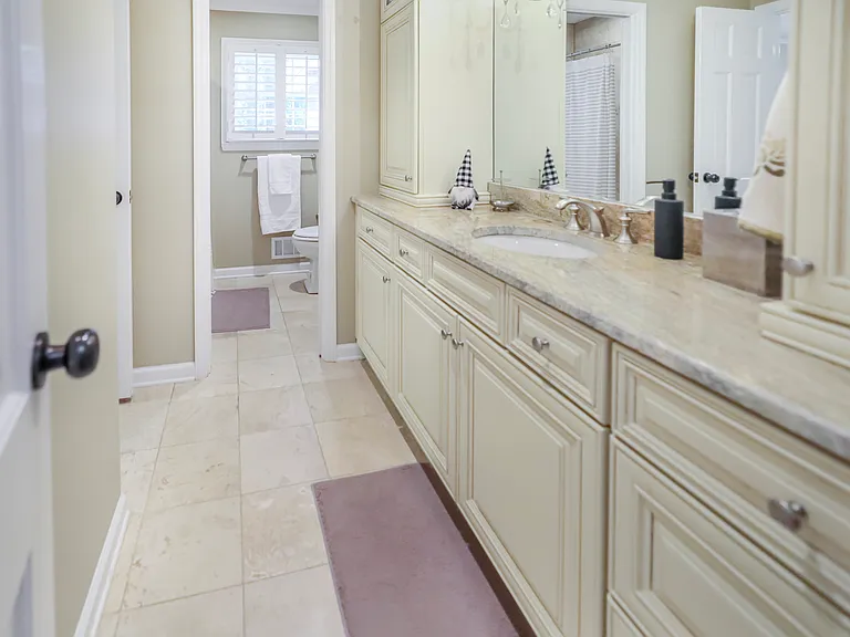 5735 Riverwood Dr NW — Photo 21