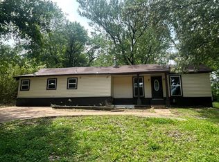 2891 Vine Ave, Memphis, TN 38127